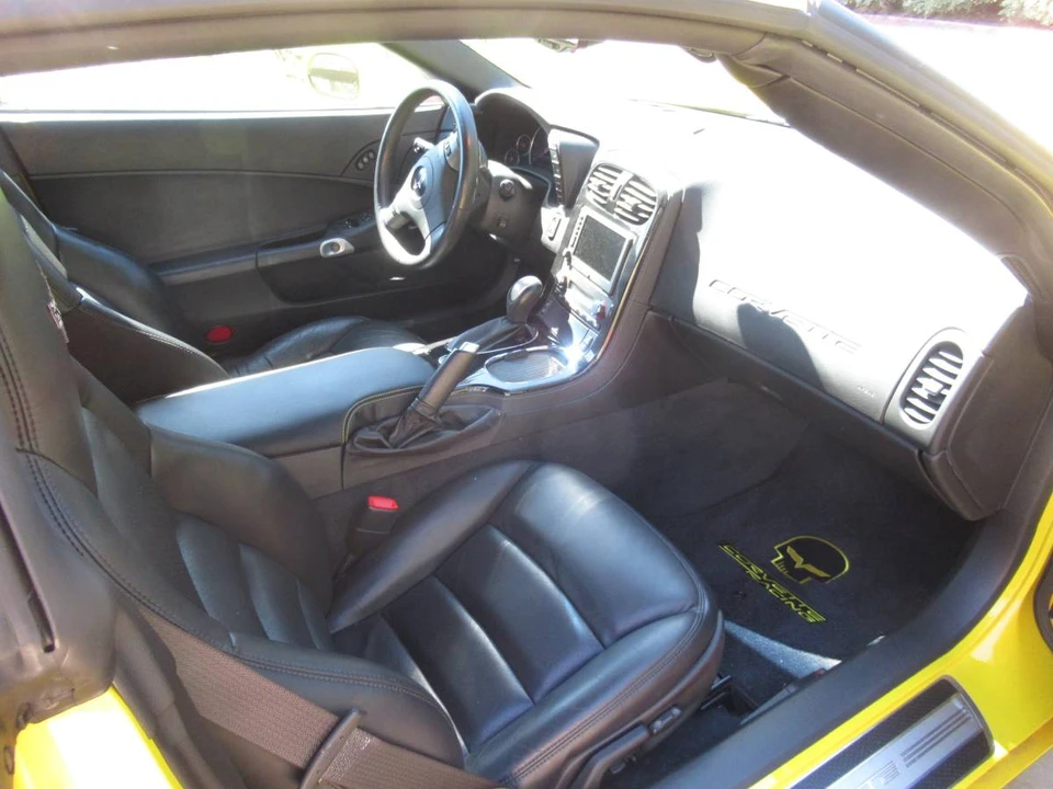 2009 Chevrolet Corvette C6 - Image 14 of 24