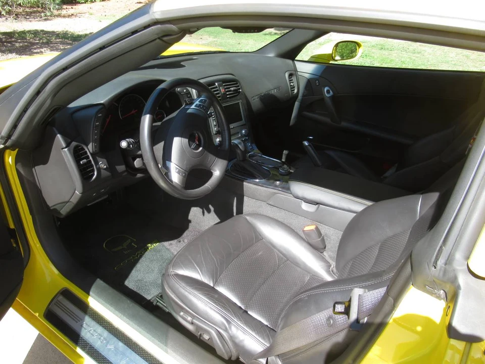 2009 Chevrolet Corvette C6 - Image 10 of 24