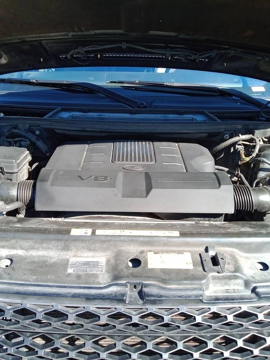 2012 Land Rover Range Rover L322 - Image 10 of 13