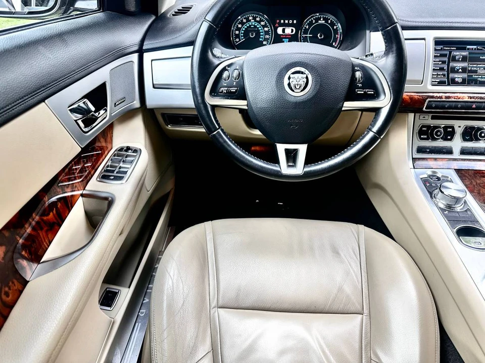 2013 Jaguar X250 XF - Image 10 of 14