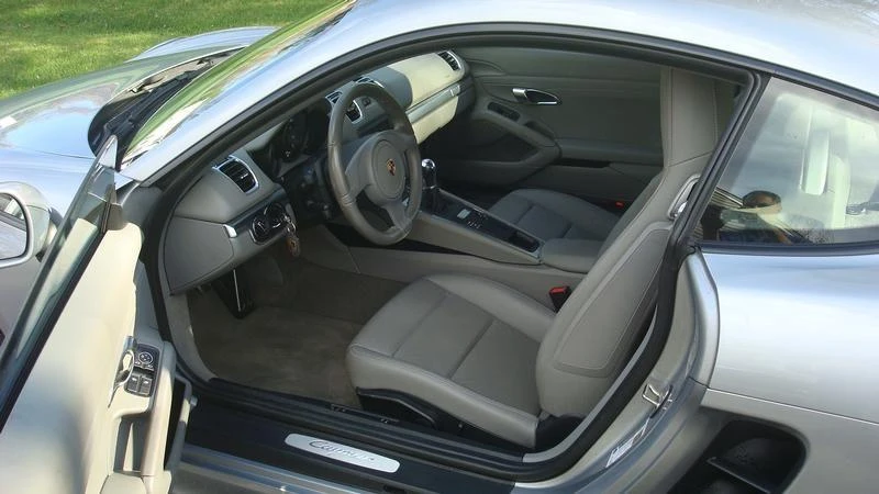 2015 Porsche 981 Cayman - Image 4 of 10