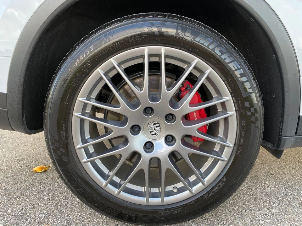 2015 Porsche 958 Cayenne Turbo - Image 10 of 21
