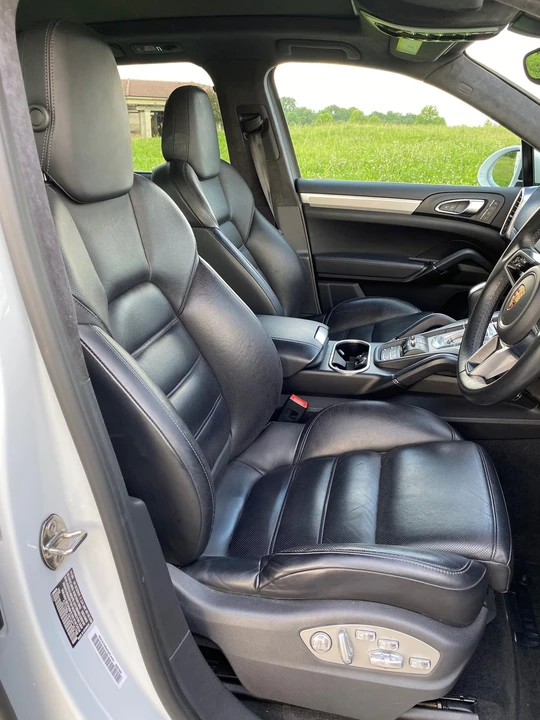 2015 Porsche 958 Cayenne Turbo - Image 15 of 21