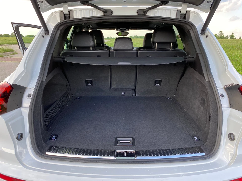 2015 Porsche 958 Cayenne Turbo - Image 16 of 21