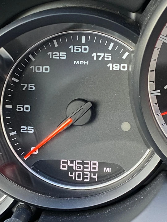 2015 Porsche 958 Cayenne Turbo - Image 19 of 21