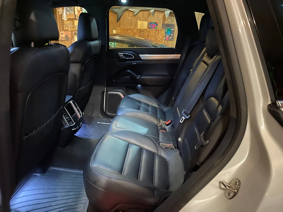 2015 Porsche 958 Cayenne Turbo - Image 21 of 21