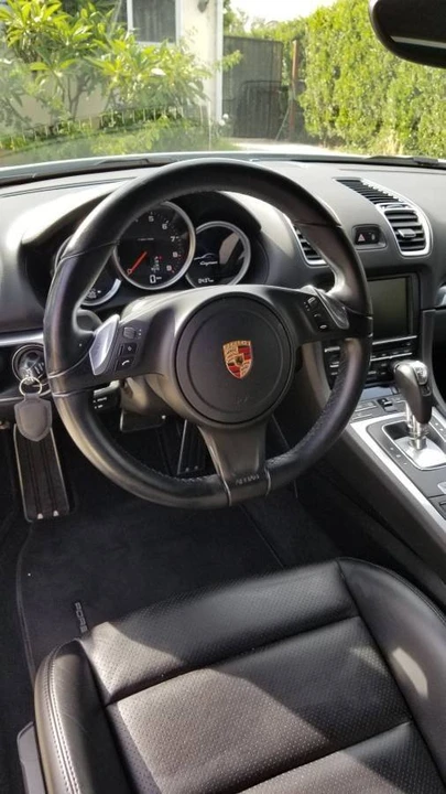 2015 Porsche 981 Cayman - Image 8 of 10