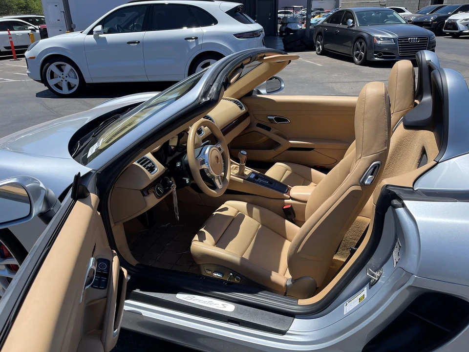 2016 Porsche 981 Boxster - Image 8 of 10