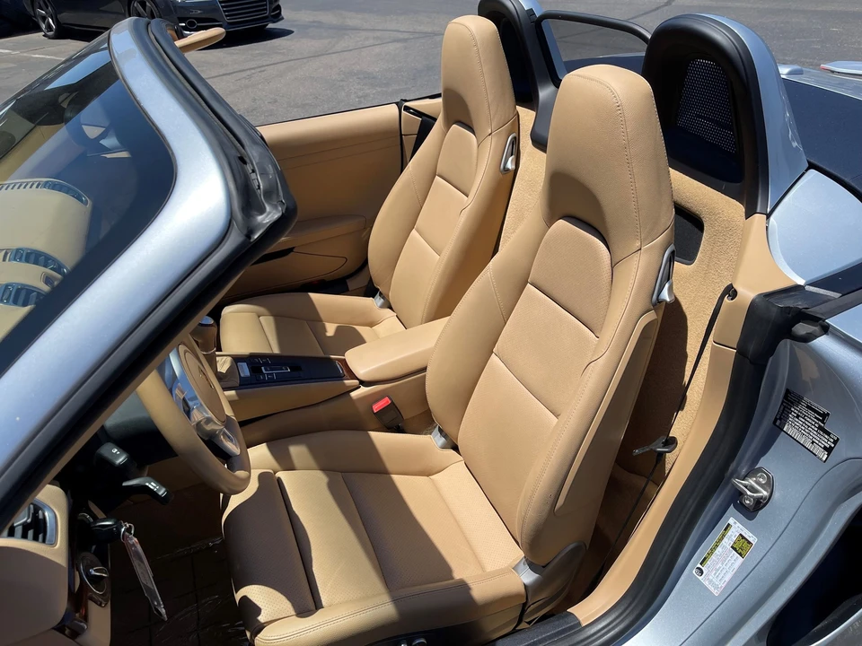 2016 Porsche 981 Boxster - Image 9 of 10