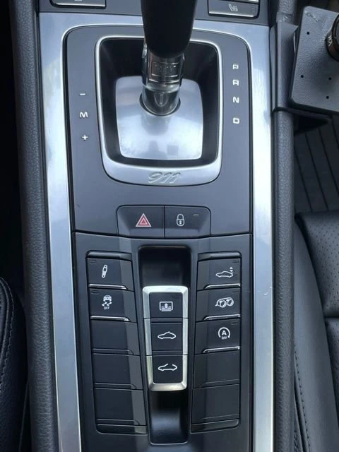 2017 Porsche 991 Carrera 4S - Image 7 of 27