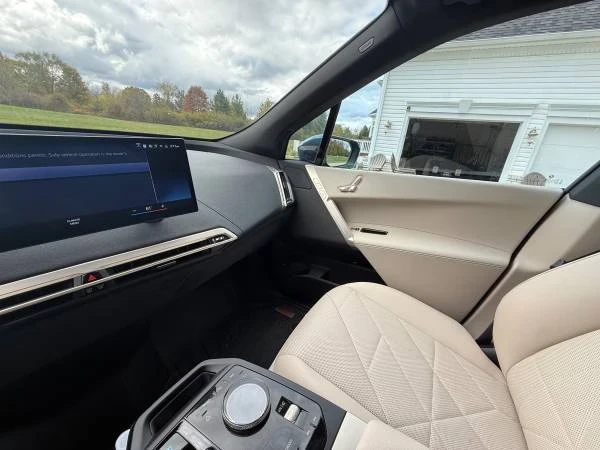 2023 BMW I20 iX - Image 7 of 10