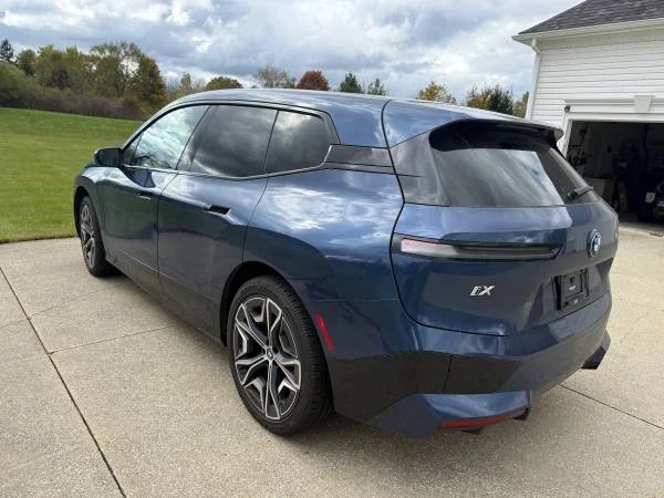 2023 BMW I20 iX - Image 3 of 10