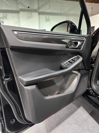 2023 Porsche Macan GTS - Image 14 of 21