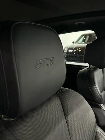2023 Porsche Macan GTS - Image 18 of 21
