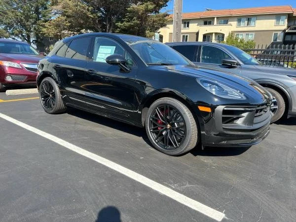 2023 Porsche Macan GTS - Image 2 of 5