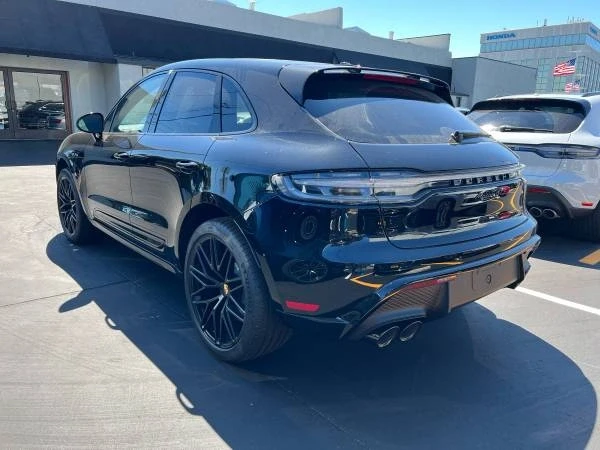 2023 Porsche Macan GTS - Image 4 of 5