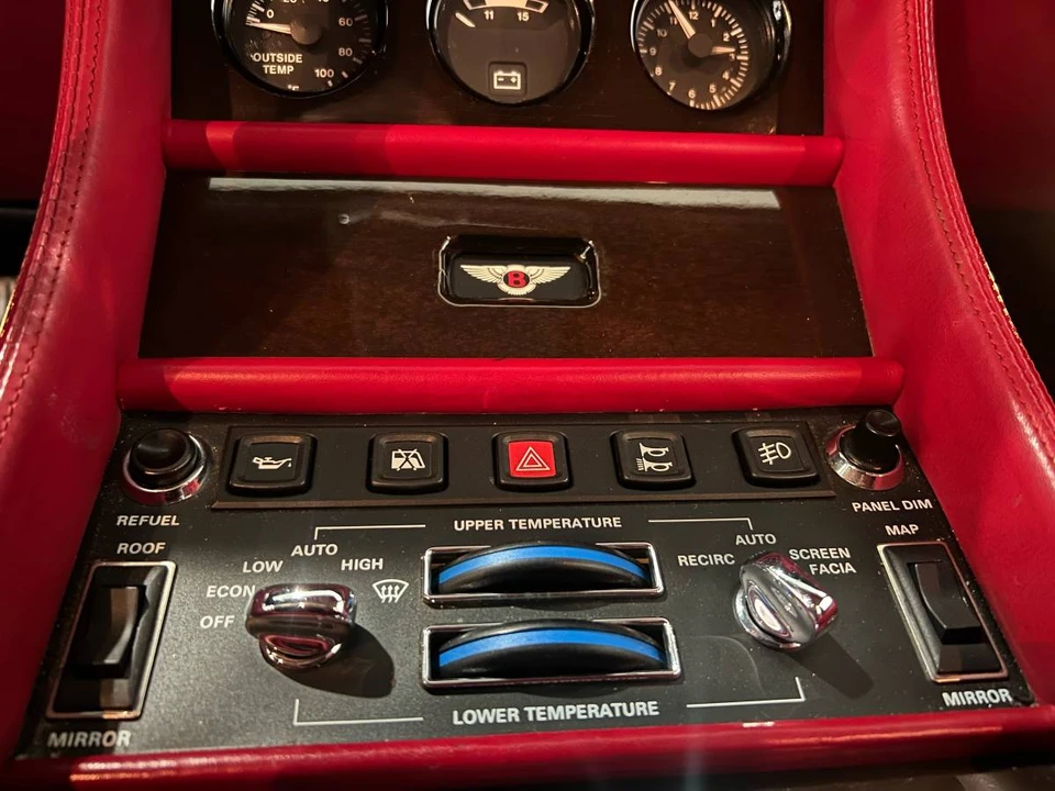 1990 Bentley Mulsanne 1st Gen - Image 22 of 23