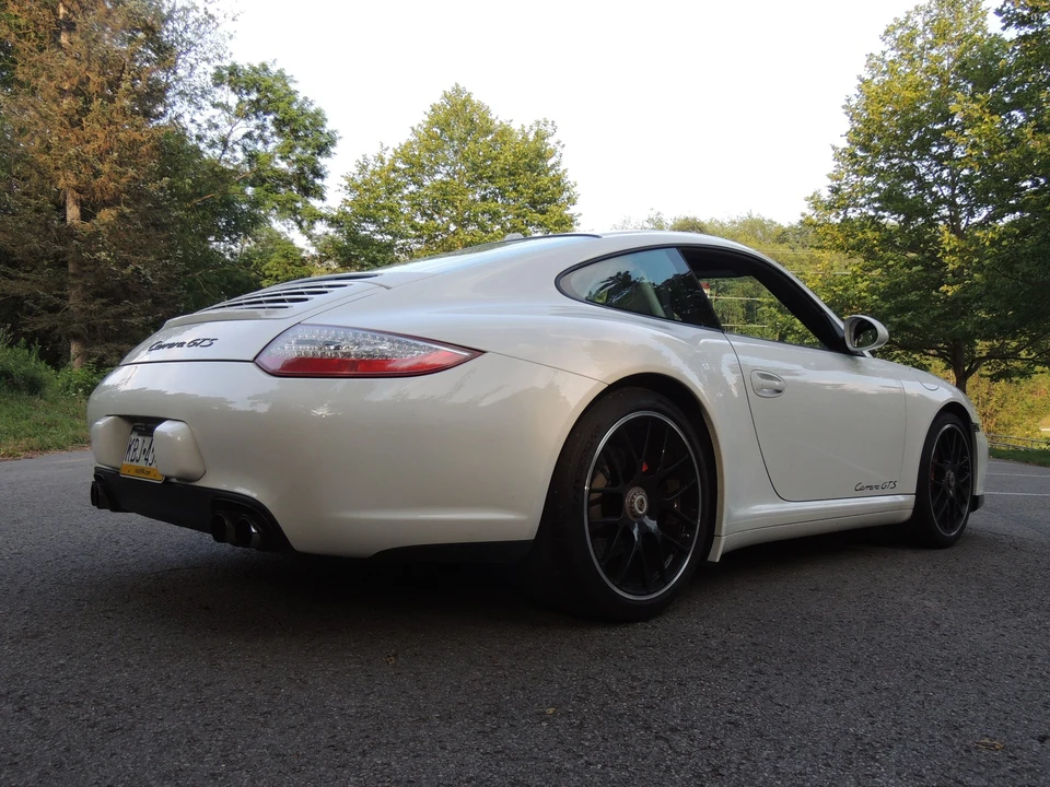 2011 Porsche 997 Carrera GTS - Image 4 of 23