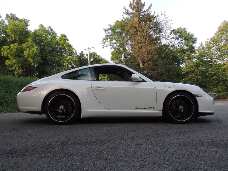 2011 Porsche 997 Carrera GTS - Image 5 of 23