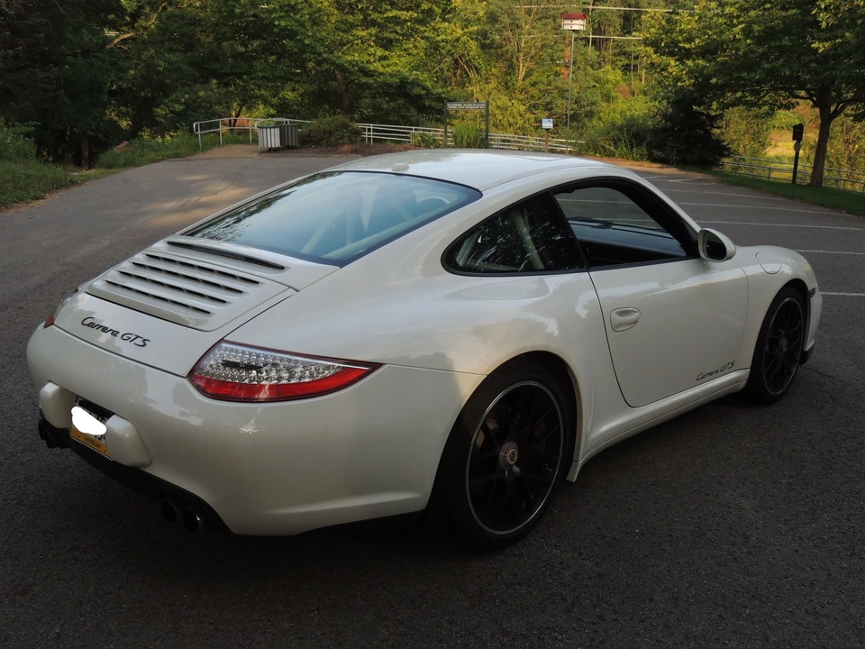 2011 Porsche 997 Carrera GTS - Image 19 of 23