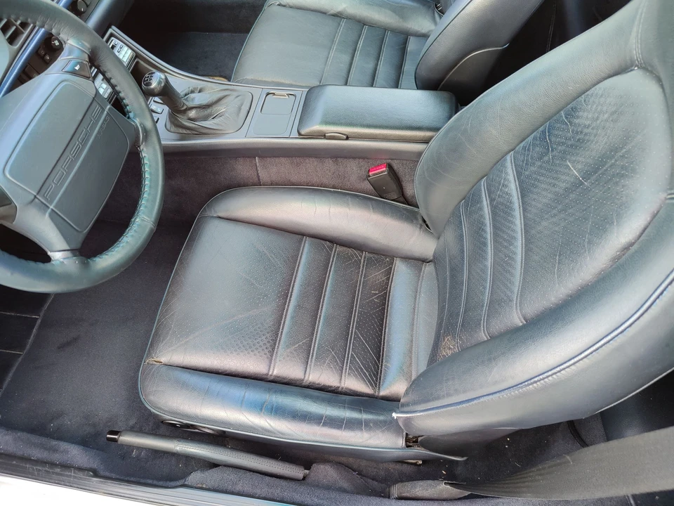 1989 Porsche 944 S2 - Image 8 of 28