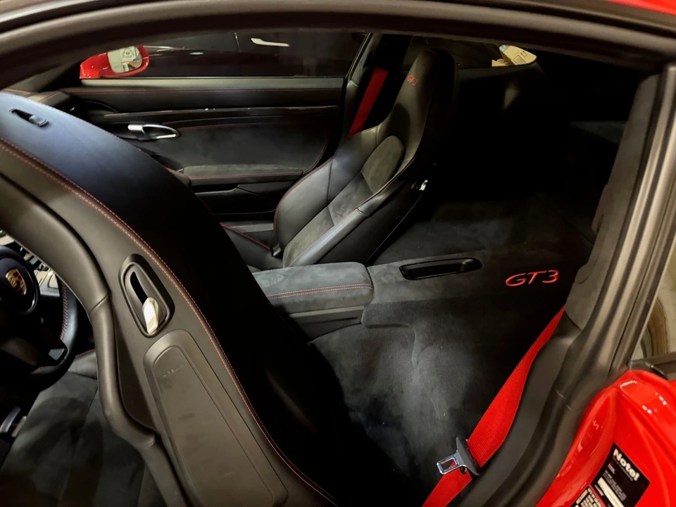2018 Porsche 991 GT3 - Image 13 of 18