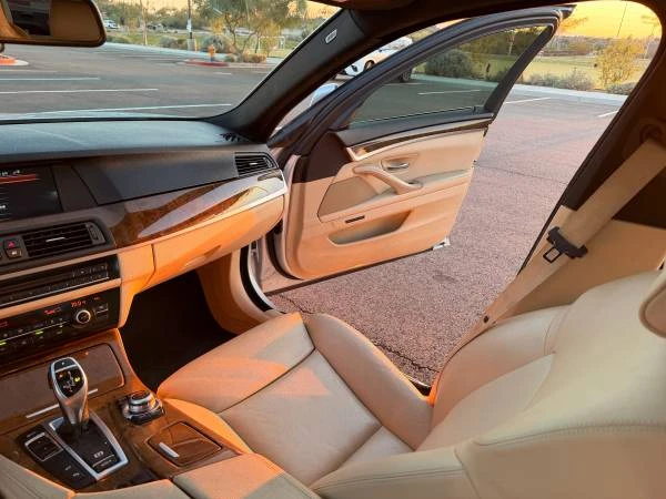 2013 BMW E28 5 Series - Image 13 of 21
