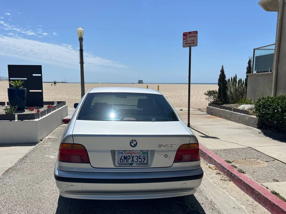 2000 BMW E39 540i - Image 13 of 15