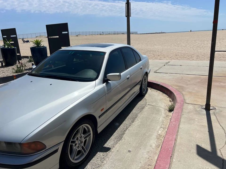 2000 BMW E39 540i - Image 2 of 14