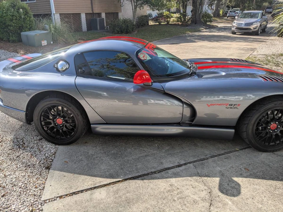 2000 Dodge Viper ACR 2nd Gen - Image 2 of 4