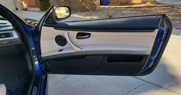 2011 BMW E93 335i Convertible - Image 12 of 20