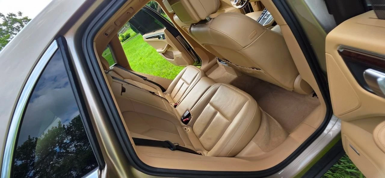 2016 Porsche Macan S - Image 11 of 18