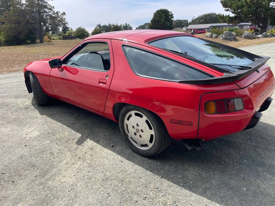 1985 Porsche 928 S - Image 2 of 10