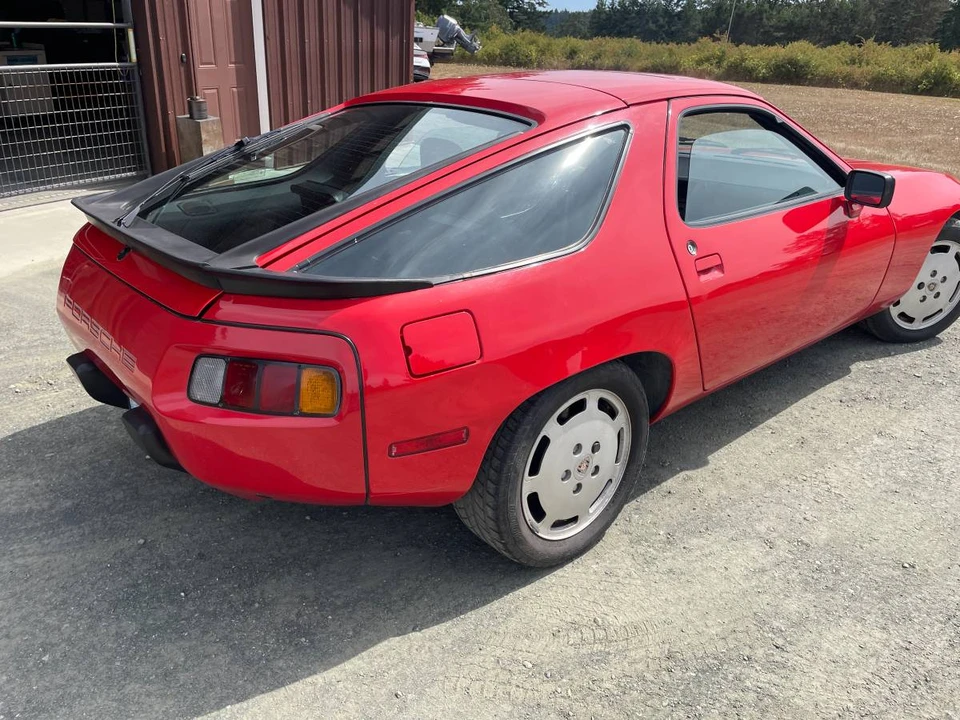 1985 Porsche 928 S - Image 3 of 10