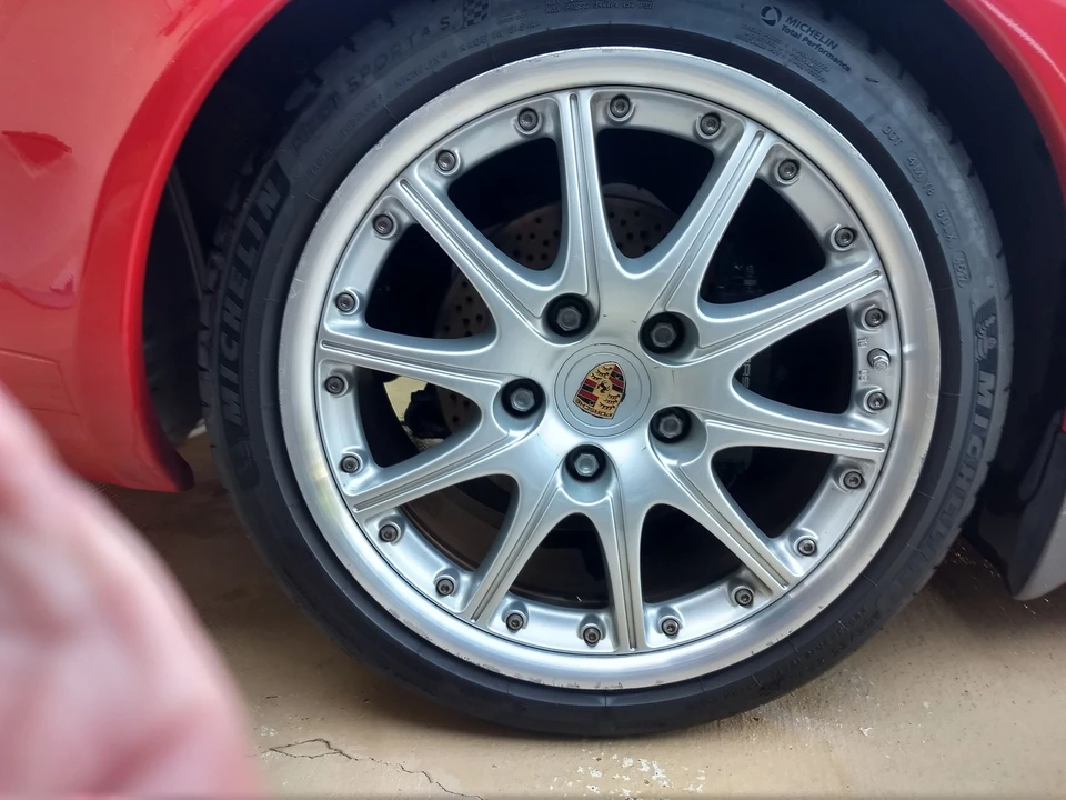 1999 Porsche 996 Carrera - Image 14 of 31