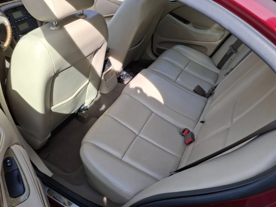2005 Jaguar S-Type 2nd Gen - Image 12 of 14