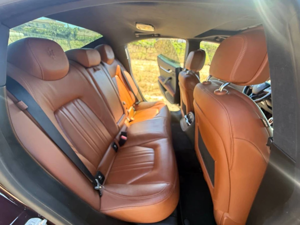 2014 Maserati Ghibli 3rd Gen - Image 19 of 21