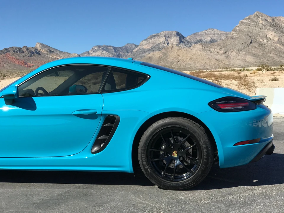 2017 Porsche 718 Cayman - Image 4 of 6