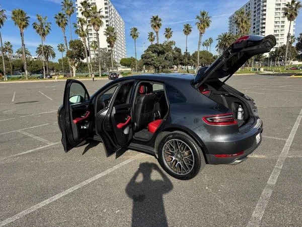 2018 Porsche Macan - Image 2 of 7