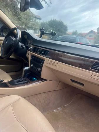 2011 BMW E90 3 Series Sedan - Image 9 of 10