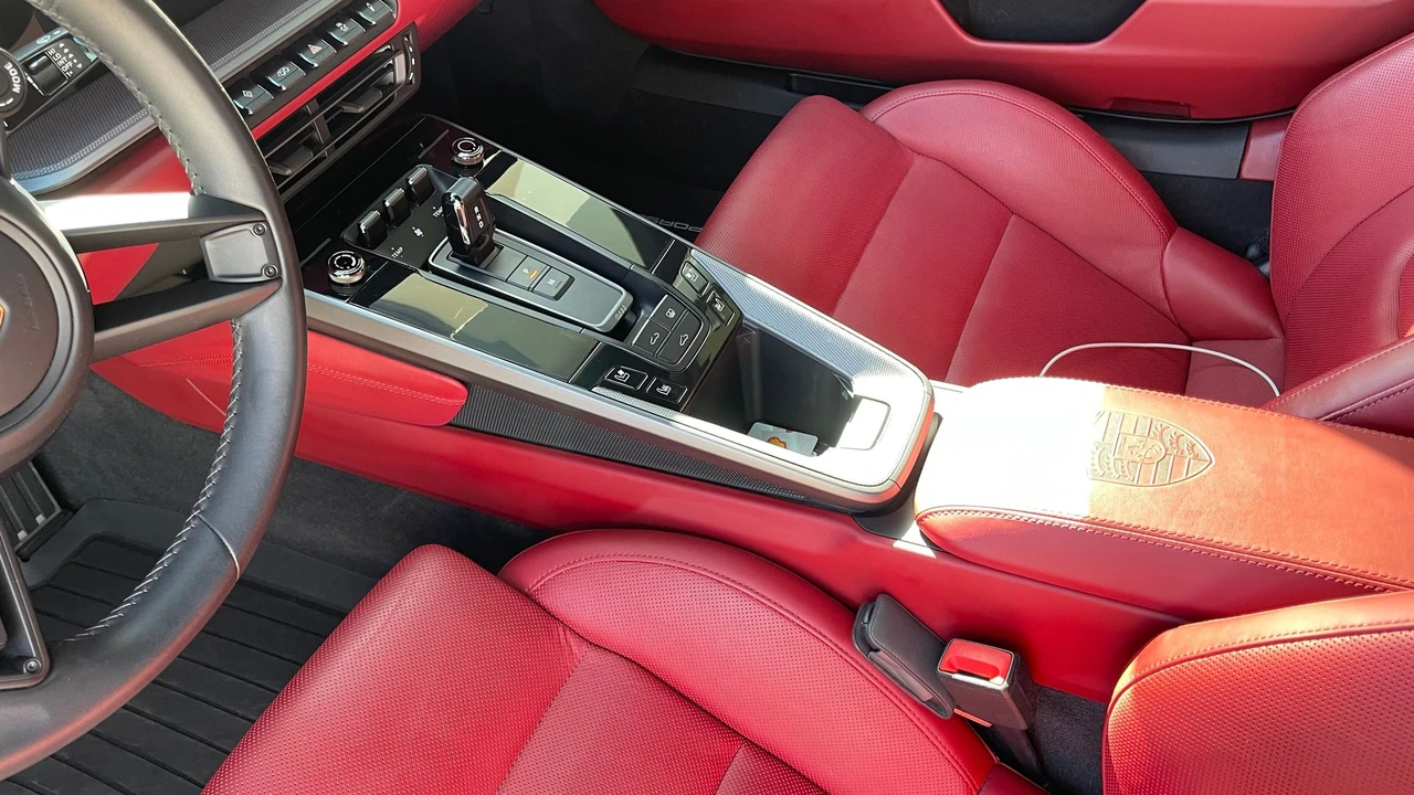 2020 Porsche 992 Carrera S - Image 2 of 4