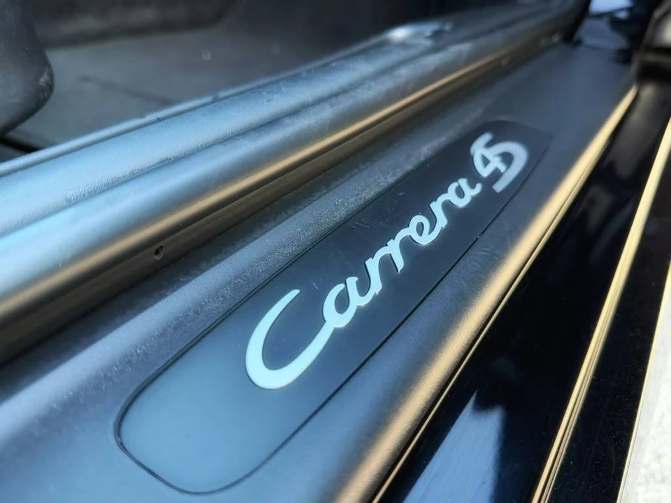 2005 Porsche 996 Carrera 4S - Image 18 of 20