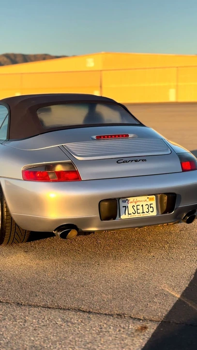 2001 Porsche 996 Carrera - Image 9 of 24