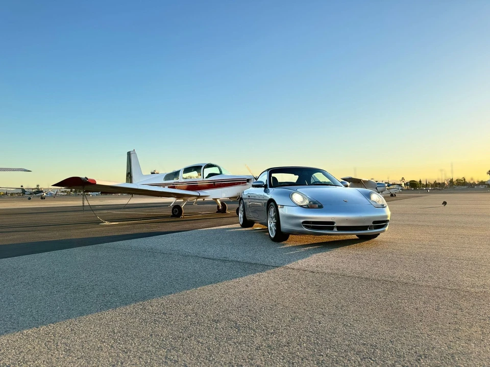 2001 Porsche 996 Carrera - Image 2 of 24