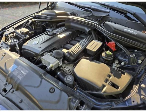 2010 BMW E60 5 Series Sedan - Image 6 of 6