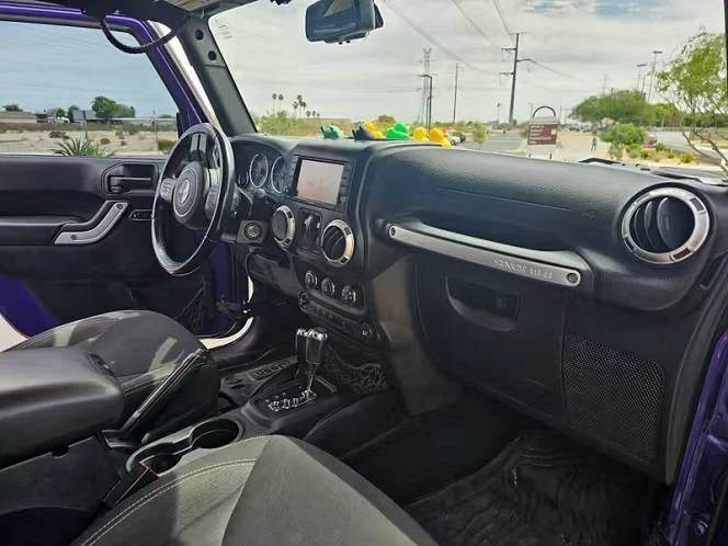 2017 Jeep JK Wrangler - Image 3 of 4