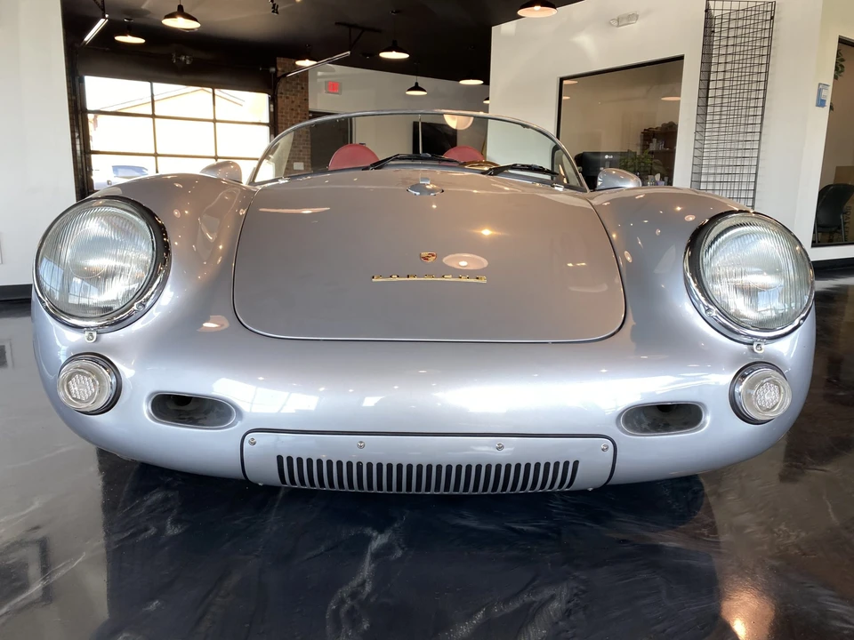 Porsche 550 - Image 6 of 31