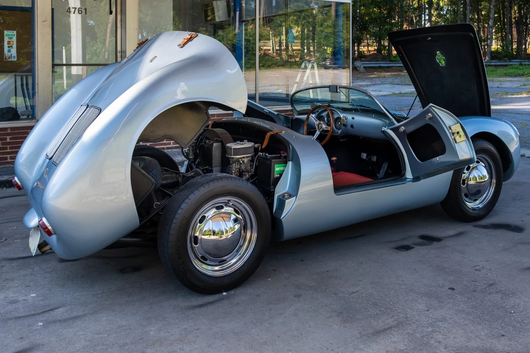 Porsche 550 - Image 25 of 31