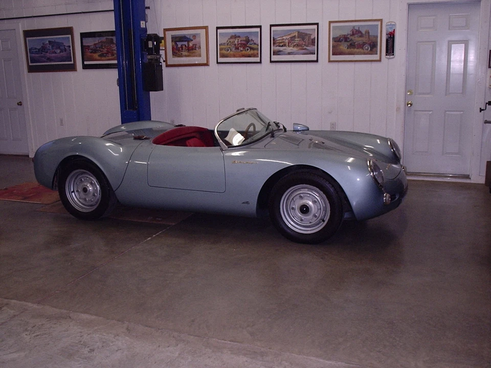 Porsche 550 - Image 2 of 31