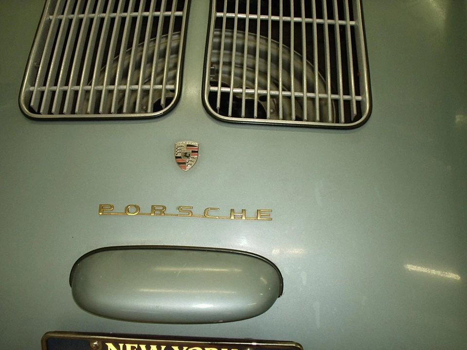 Porsche 550 - Image 14 of 31